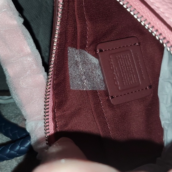 Authentic Coach Mini Peyton Bag - Picture 9 of 13